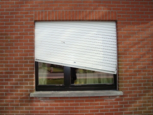 kapot rolluik - renovaut Lievegem kapot rolluik - renovaut Lievegem